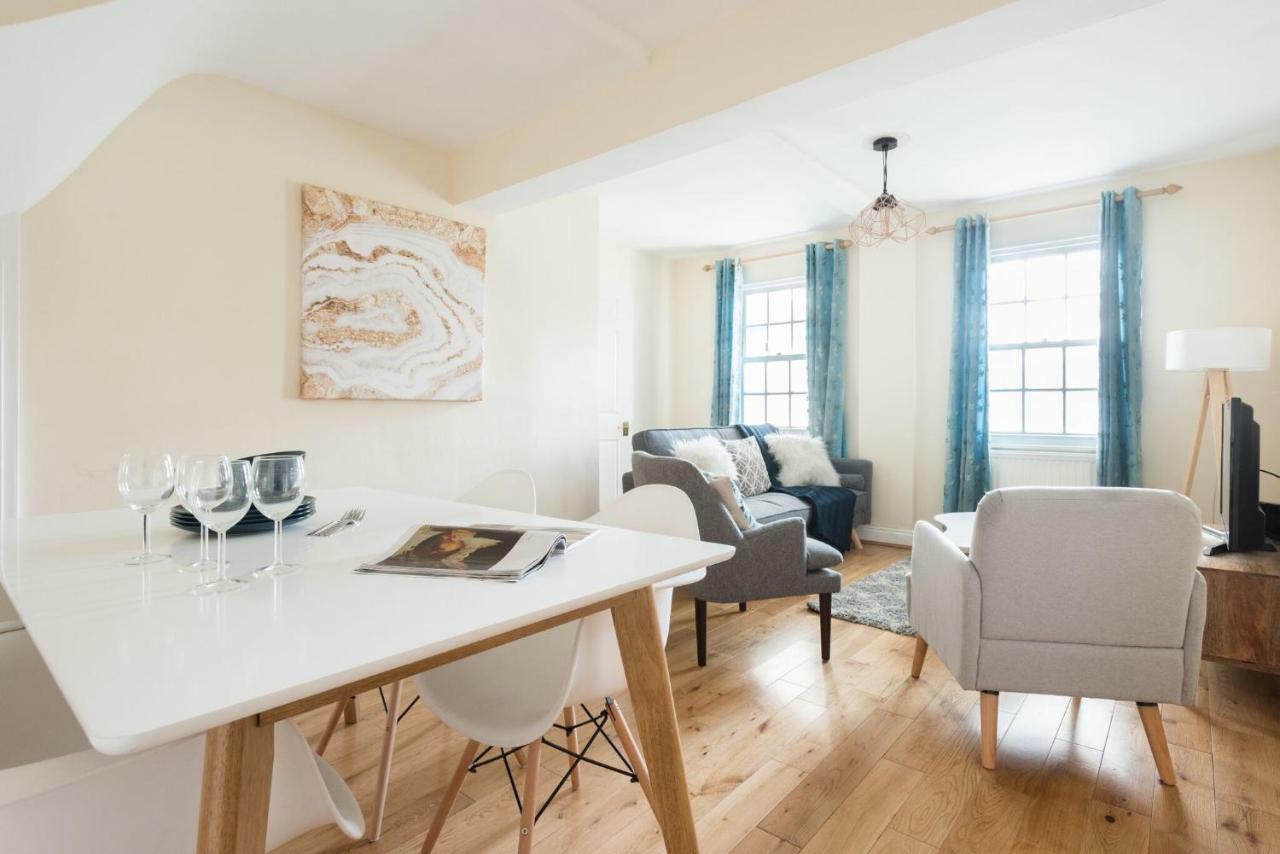 The Lapis Lounge - Large 3Bdr House At River Avon Bath Exteriör bild