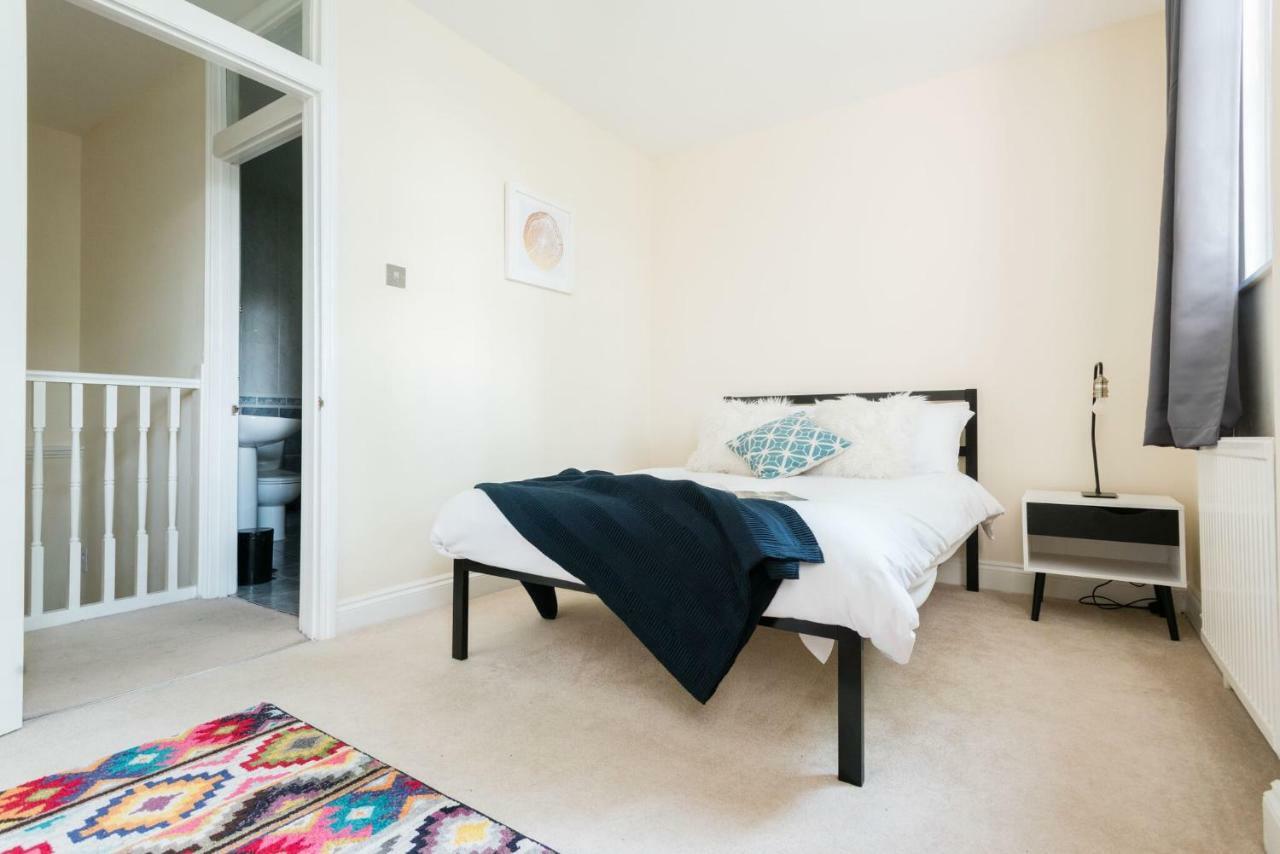 The Lapis Lounge - Large 3Bdr House At River Avon Bath Exteriör bild