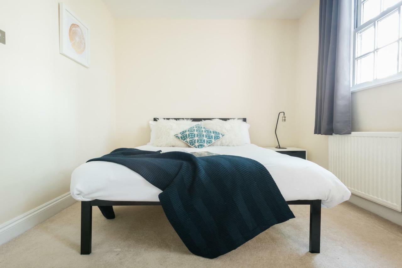 The Lapis Lounge - Large 3Bdr House At River Avon Bath Exteriör bild